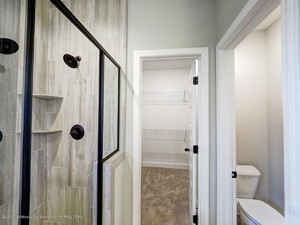 545 Howell Way Hernando, MS 38632 - Photo 23 of 42 MASTER CLOSET