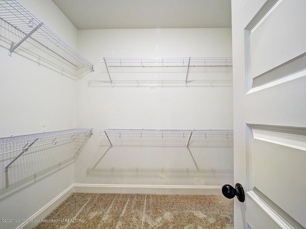 545 Howell Way Hernando, MS 38632 - Photo 24 of 42 MASTER CLOSET