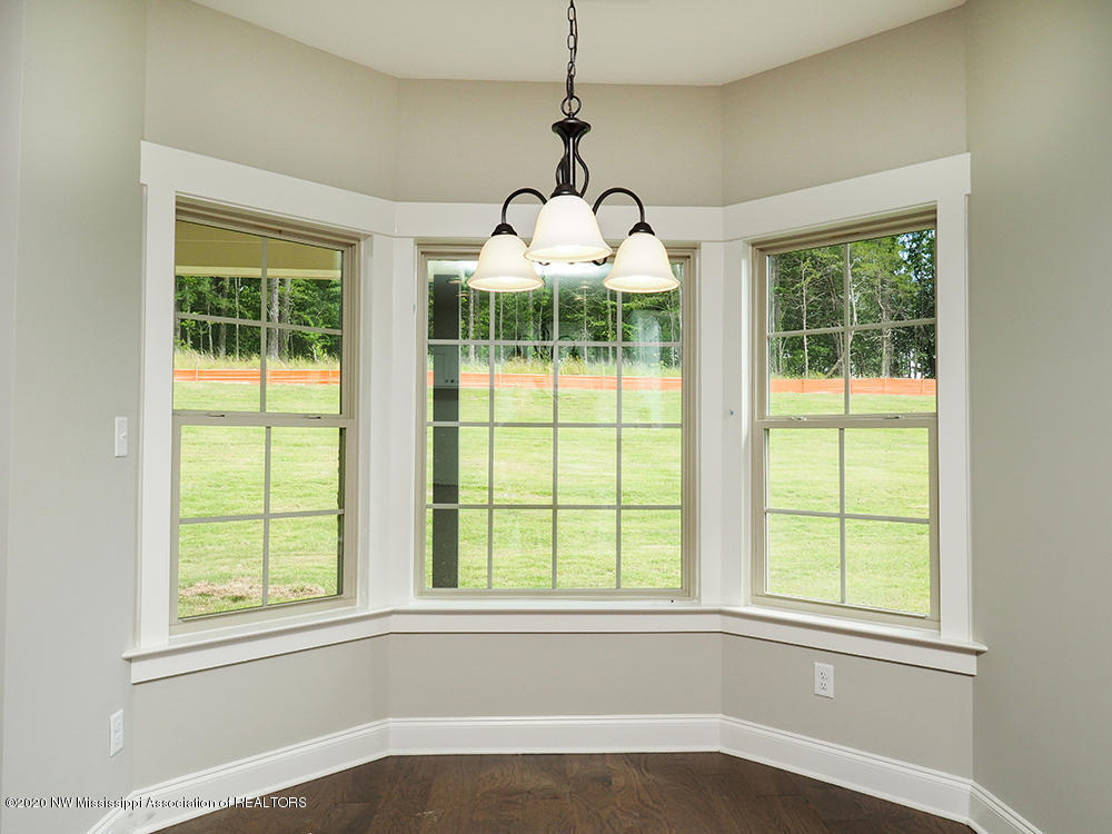 545 Howell Way Hernando, MS 38632 - Photo 32 of 42 BREAKFAST ROOM