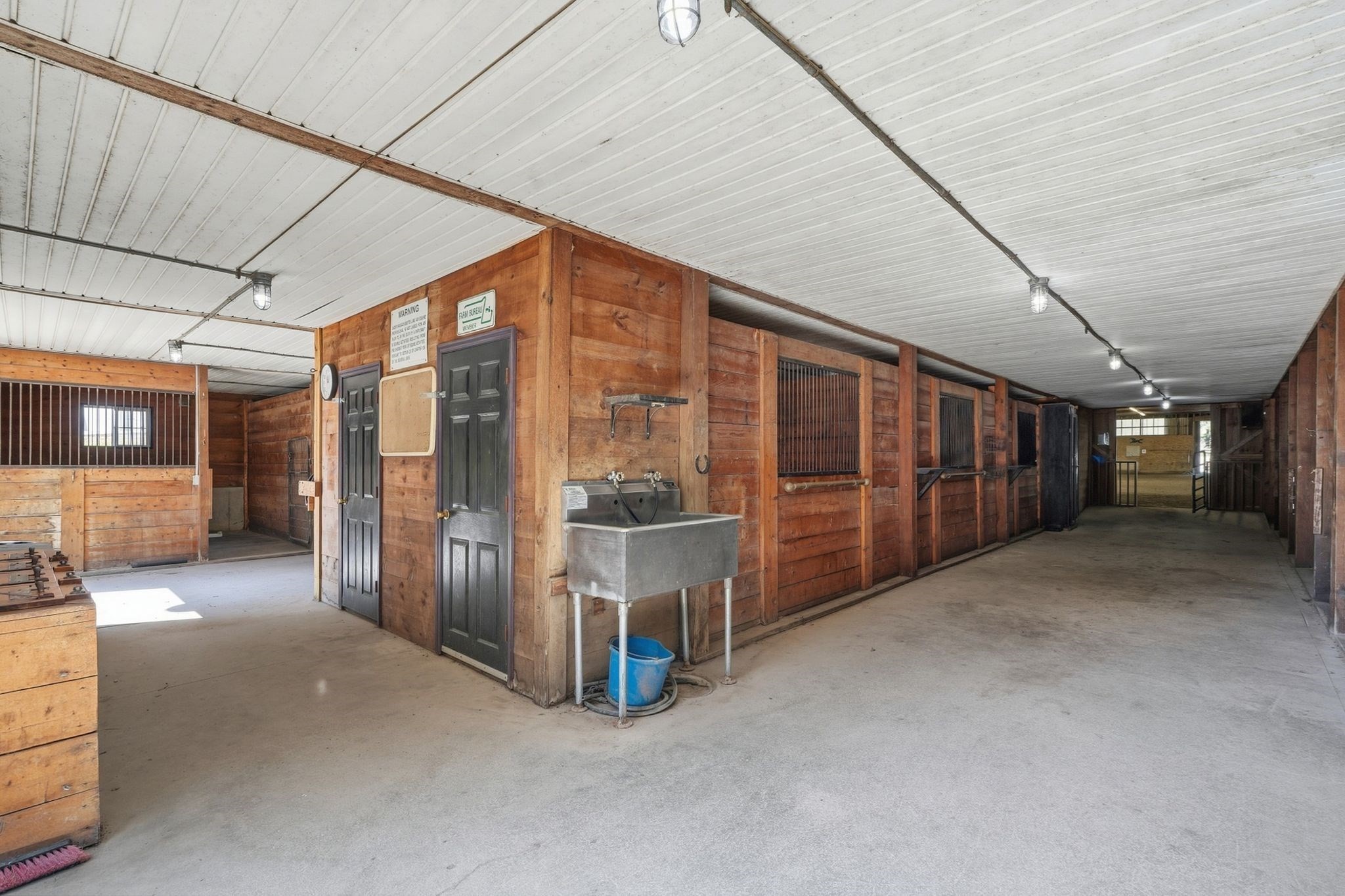 89 A Red Gate Road Tyngsborough, MA 01879 - Photo 12 of 42 Gallery Image 12