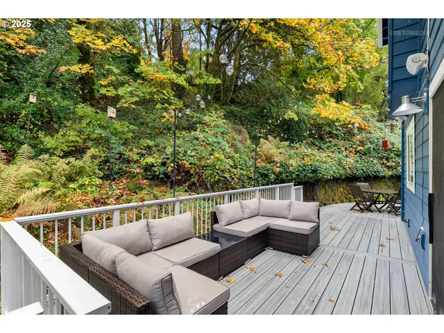 $815,000 | 600 Maple Street, Lake Oswego, OR 97034