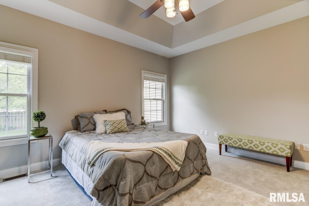 1913 Interlacken Drive Springfield, IL 62704 - Photo 23 of 32 Gallery Image 23