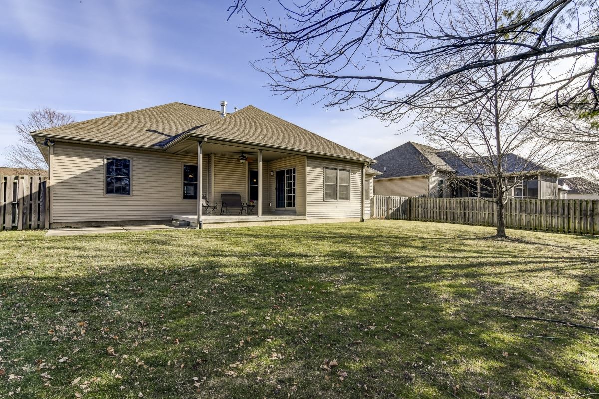 1913 Interlacken Drive Springfield, IL 62704 - Photo 29 of 32 Gallery Image 29