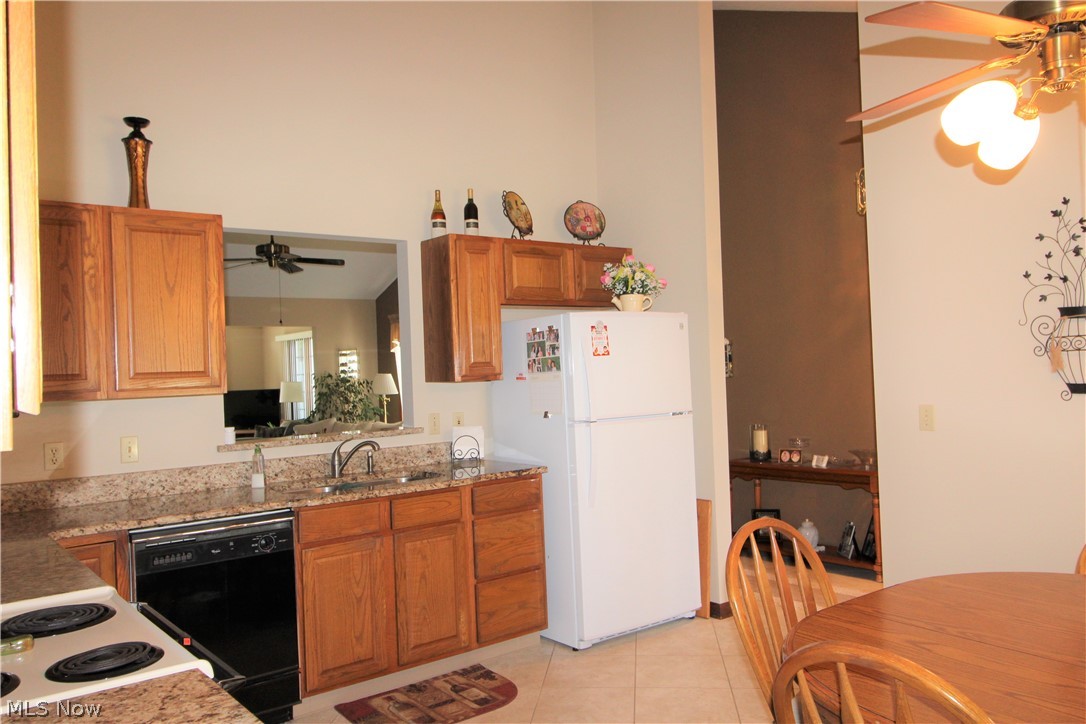 18203 Drake Road Strongsville, OH 44136 - Photo 8 of 27 Gallery Image 8