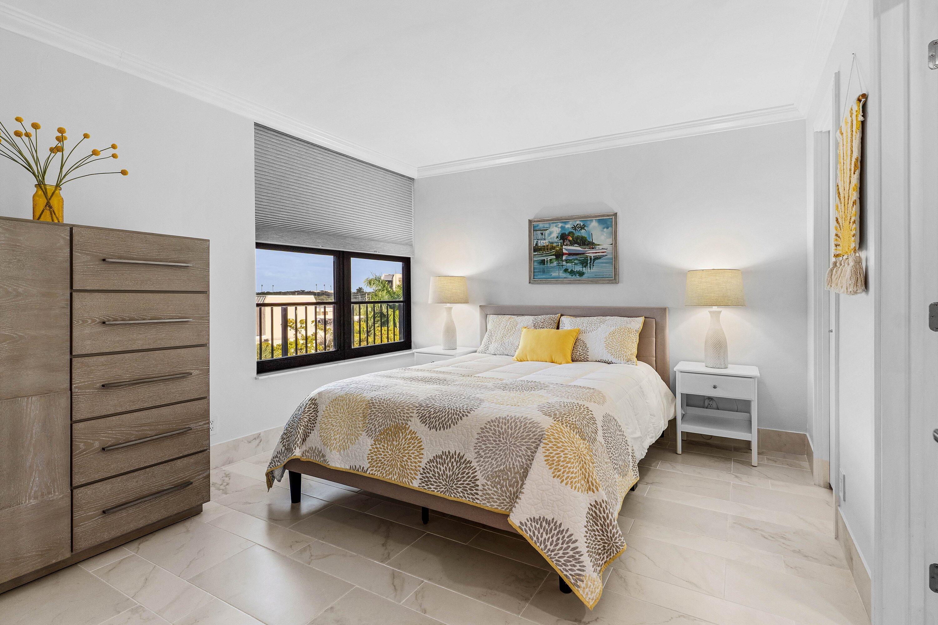 14 Royal Palm Way, Unit 501 Boca Raton, FL 33432 - Photo 26 of 39 024-14RoyalPalmWay-501-BocaRaton-FL-3343