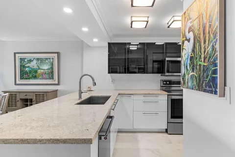 $474,900 | 14 Royal Palm Way, Unit 501, Boca Raton, FL 33432