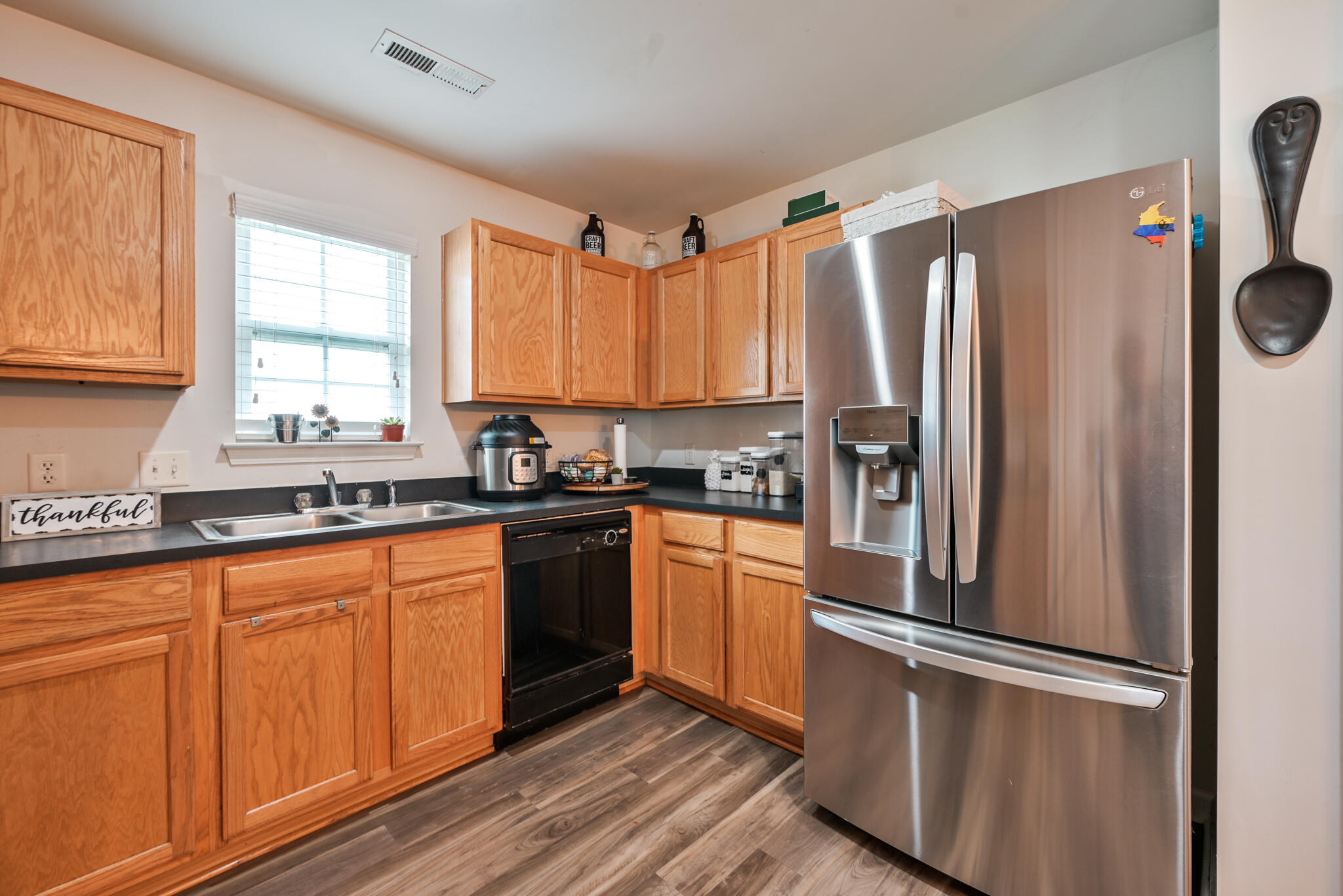 245 Border Road Goose Creek, SC 29445 - Photo 11 of 34 245 Border Rd-11