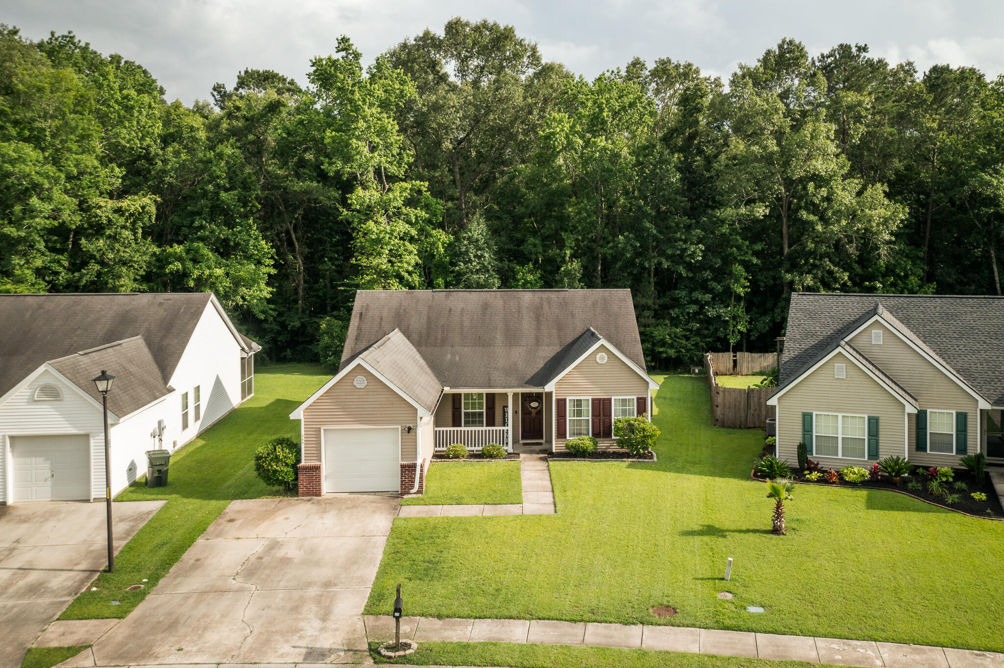 245 Border Road Goose Creek, SC 29445 - Photo 5 of 34 245 Border Rd-5