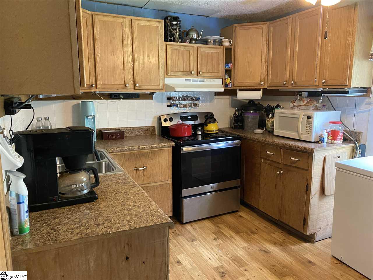 11 Frohawk Street Greer, SC 29651 - Photo 8 of 17 Gallery Image 8