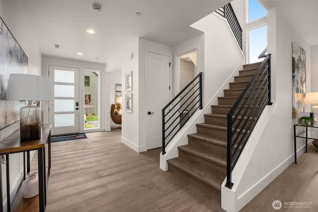 $1,699,500 | 23615 20th Avenue West, Bothell, WA 98021