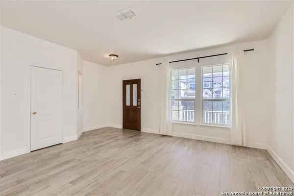 $2,600 | 979 Calico Garden, San Antonio, TX 78260