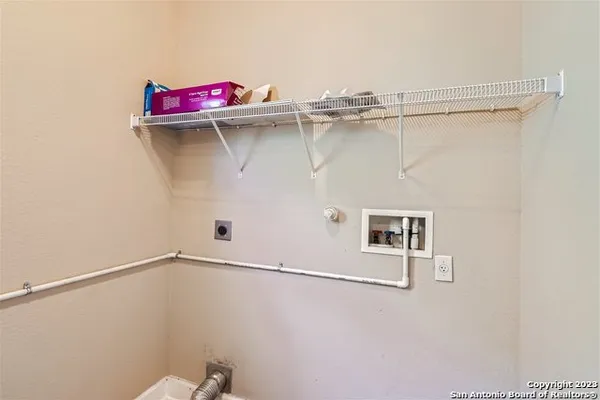 $2,600 | 979 Calico Garden, San Antonio, TX 78260