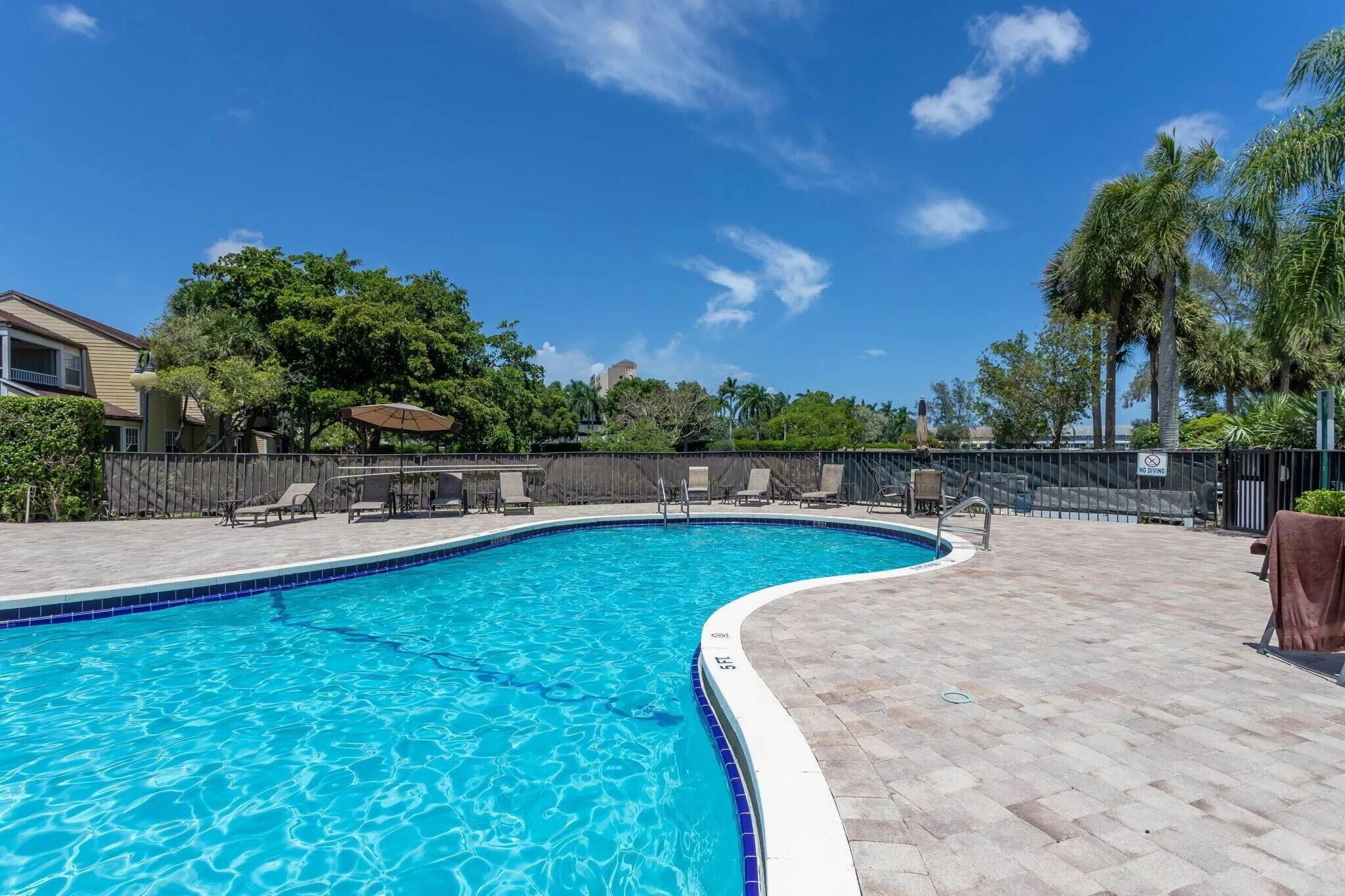 5230 Sapphire Valley Boca Raton, FL 33431 - Photo 32 of 34 32