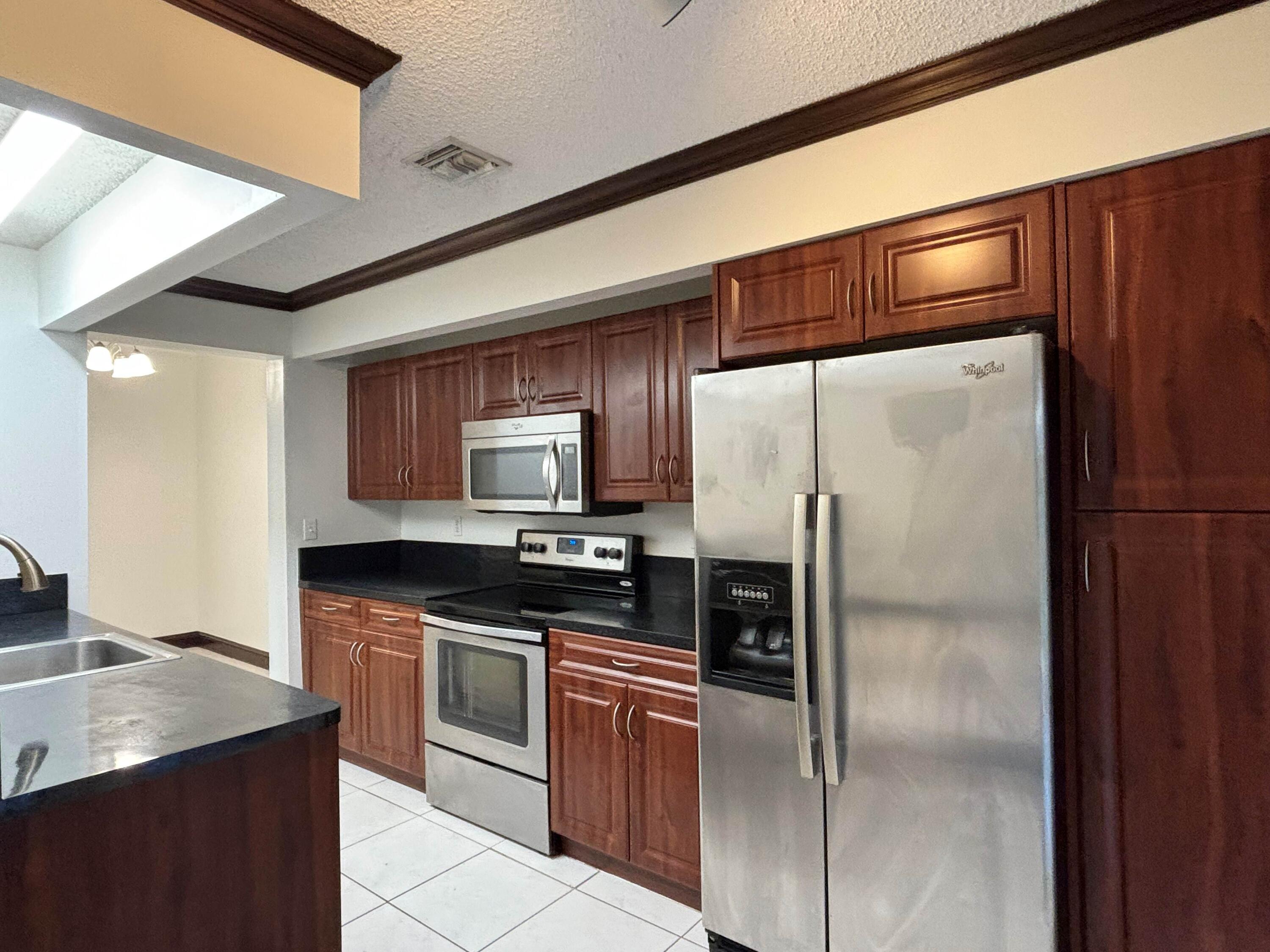 5230 Sapphire Valley Boca Raton, FL 33431 - Photo 5 of 34 5