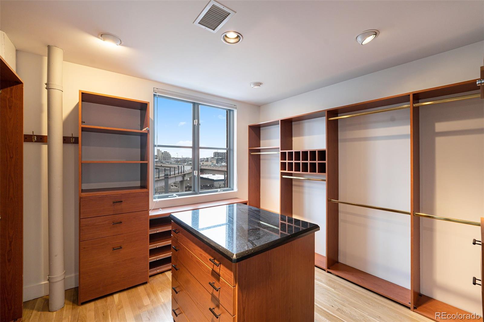 1735 19th Street, Unit 5D Denver, CO 80202 - Photo 23 of 43