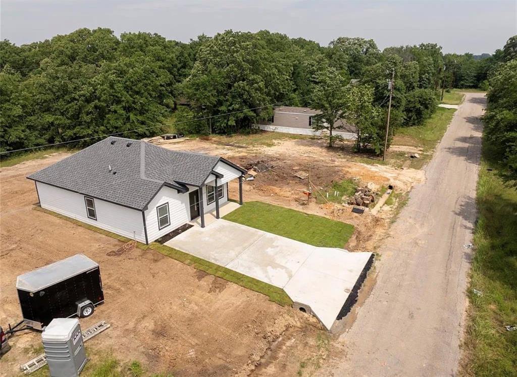 116 Bowie Street Mabank, TX 75156 - Photo 3 of 12