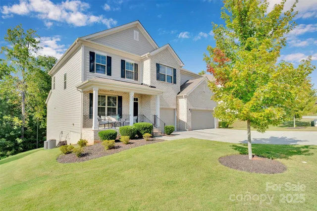 $675,000 | 839 Oak Manor Drive, Concord, NC 28025