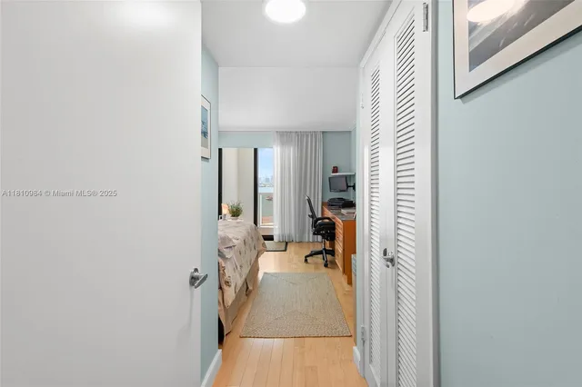 $1,215,000 | 9 Island Avenue, Unit 505, Miami Beach, FL 33139