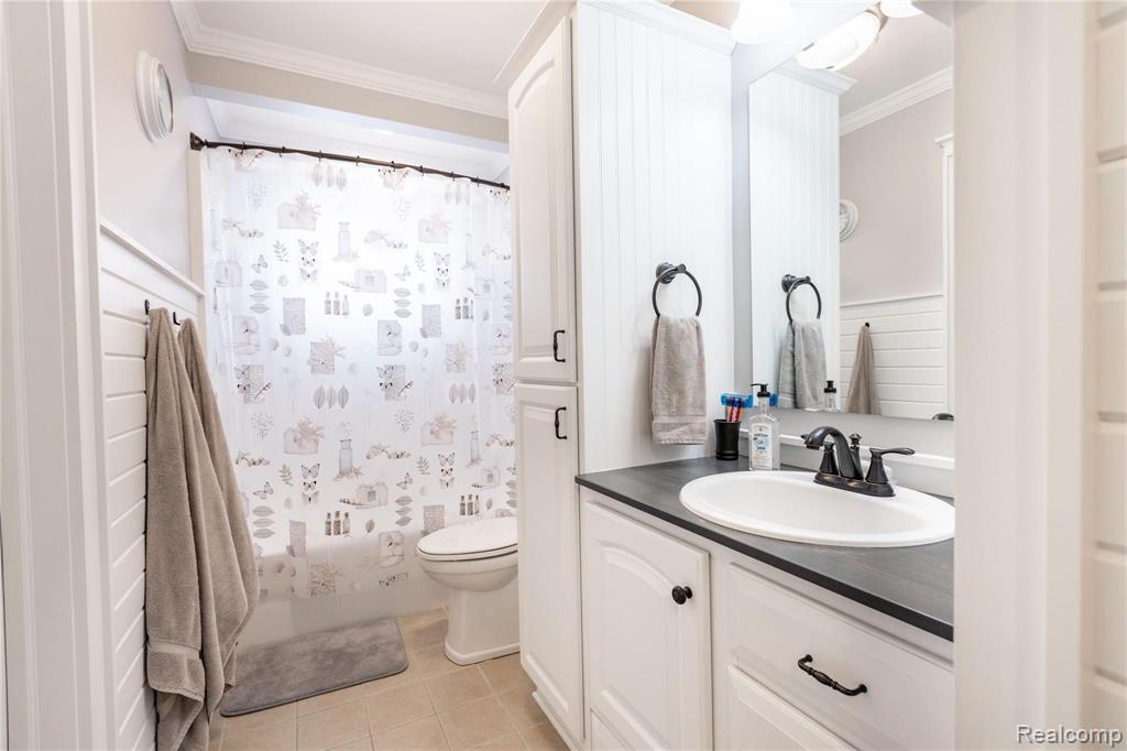 15730 Anthony Street Romulus, MI 48174 - Photo 12 of 29