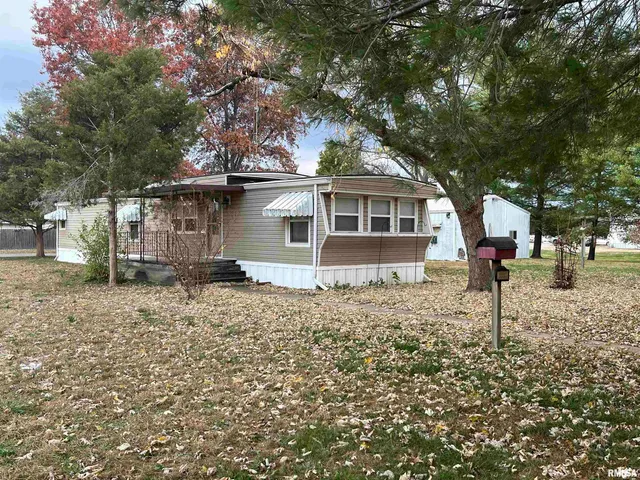 $29,900 | 1000 Dover Street, Centralia, IL 62801