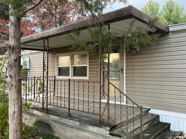 $29,900 | 1000 Dover Street, Centralia, IL 62801