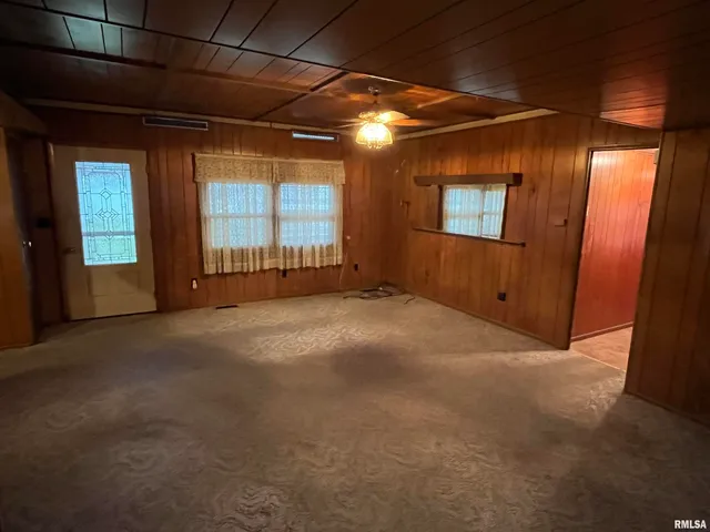 $29,900 | 1000 Dover Street, Centralia, IL 62801