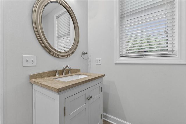 $599,999 | 136 Fire House Road, Holly Hill, SC 29059