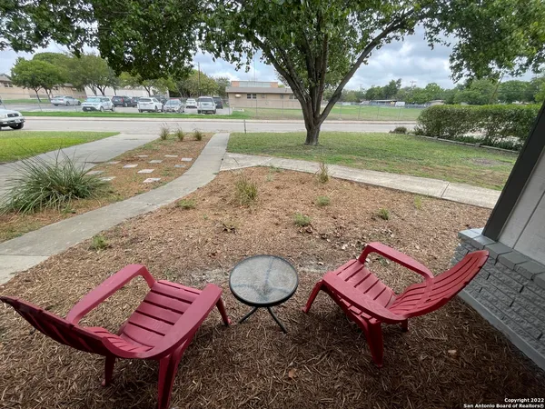 $1,695 | 258 Cresham Drive, San Antonio, TX 78218