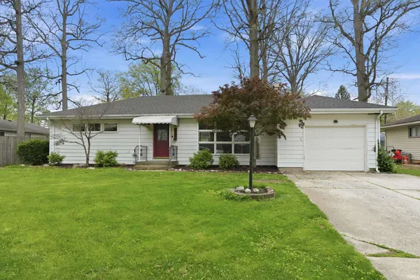 $179,900 | 2914 Glenwood Avenue, Fort Wayne, IN 46805