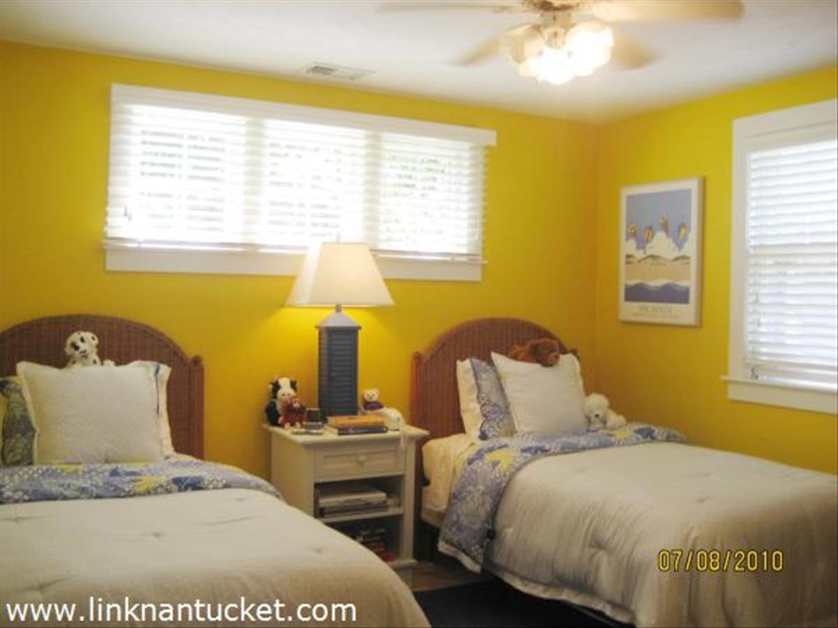 8 Towaddy Road Nantucket, MA 02554 - Photo 12 of 14 Gallery Image 12