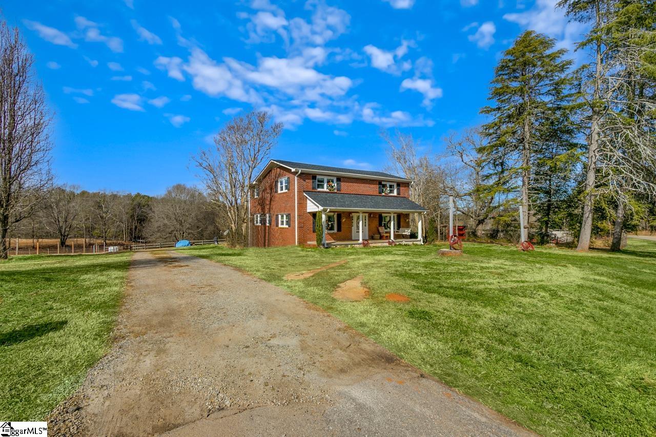 755 Golden Creek Road Liberty, SC 29657 - Photo 3 of 36