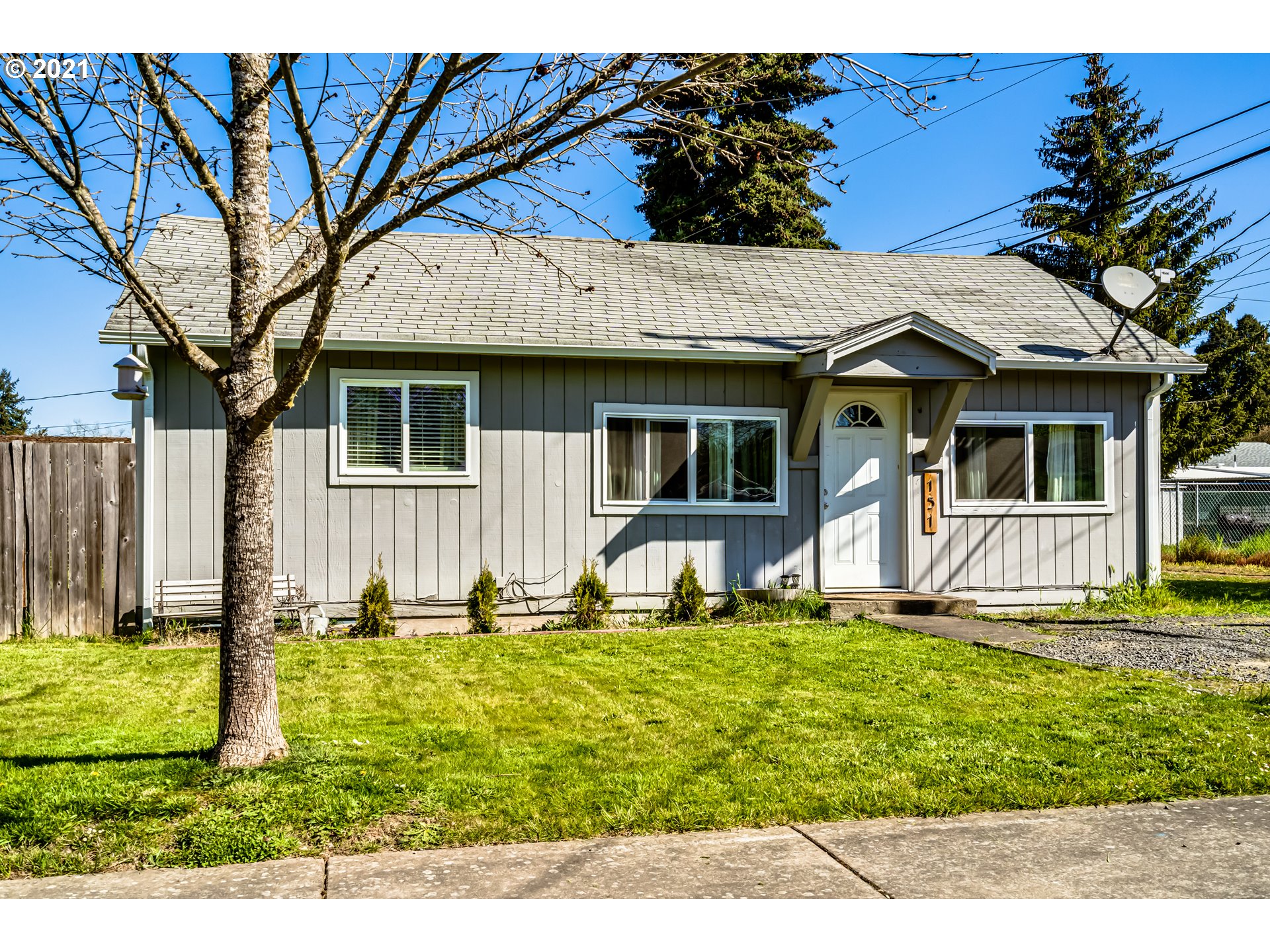 151 West I Street Springfield, OR 97477 - Photo 1 of 12