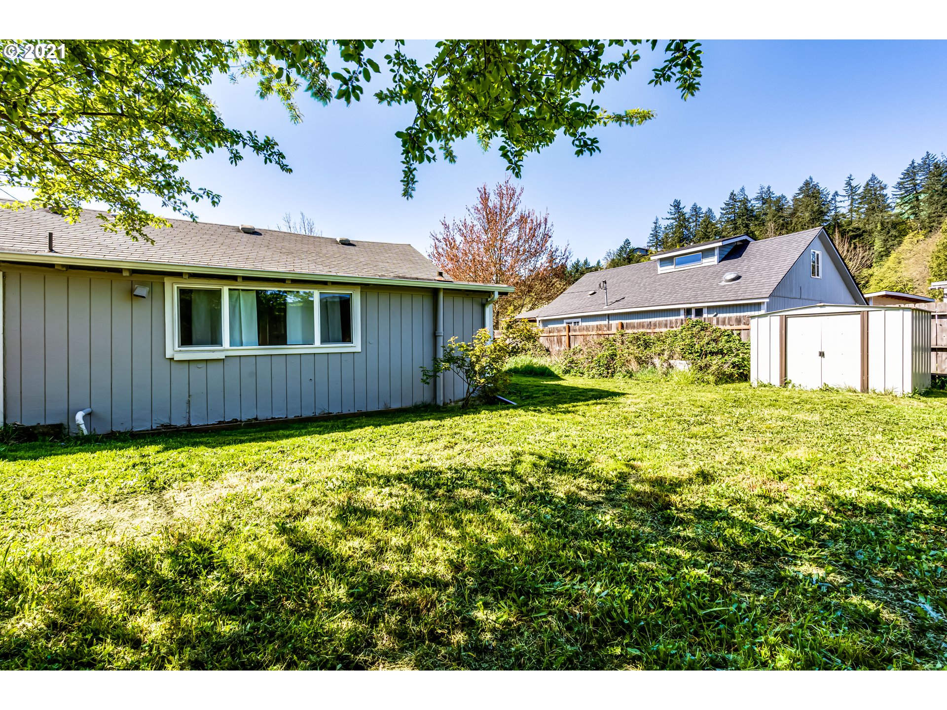 151 West I Street Springfield, OR 97477 - Photo 12 of 12