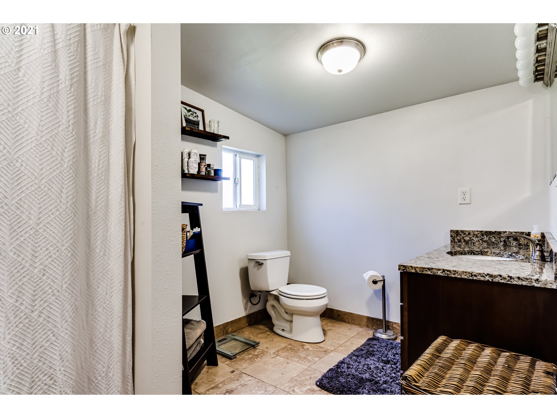 151 West I Street Springfield, OR 97477 - Photo 9 of 12