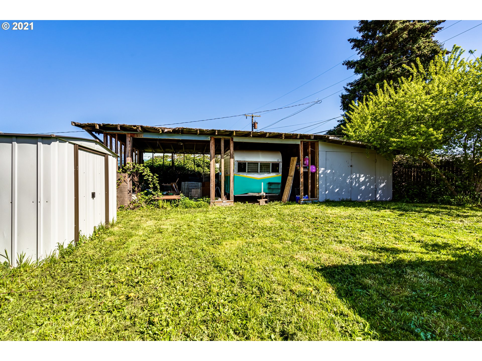 151 West I Street Springfield, OR 97477 - Photo 10 of 12
