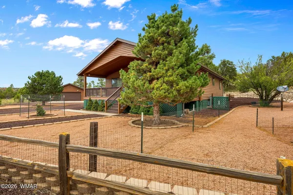 $499,900 | 3423 Tonto Drive, Overgaard, AZ 85933
