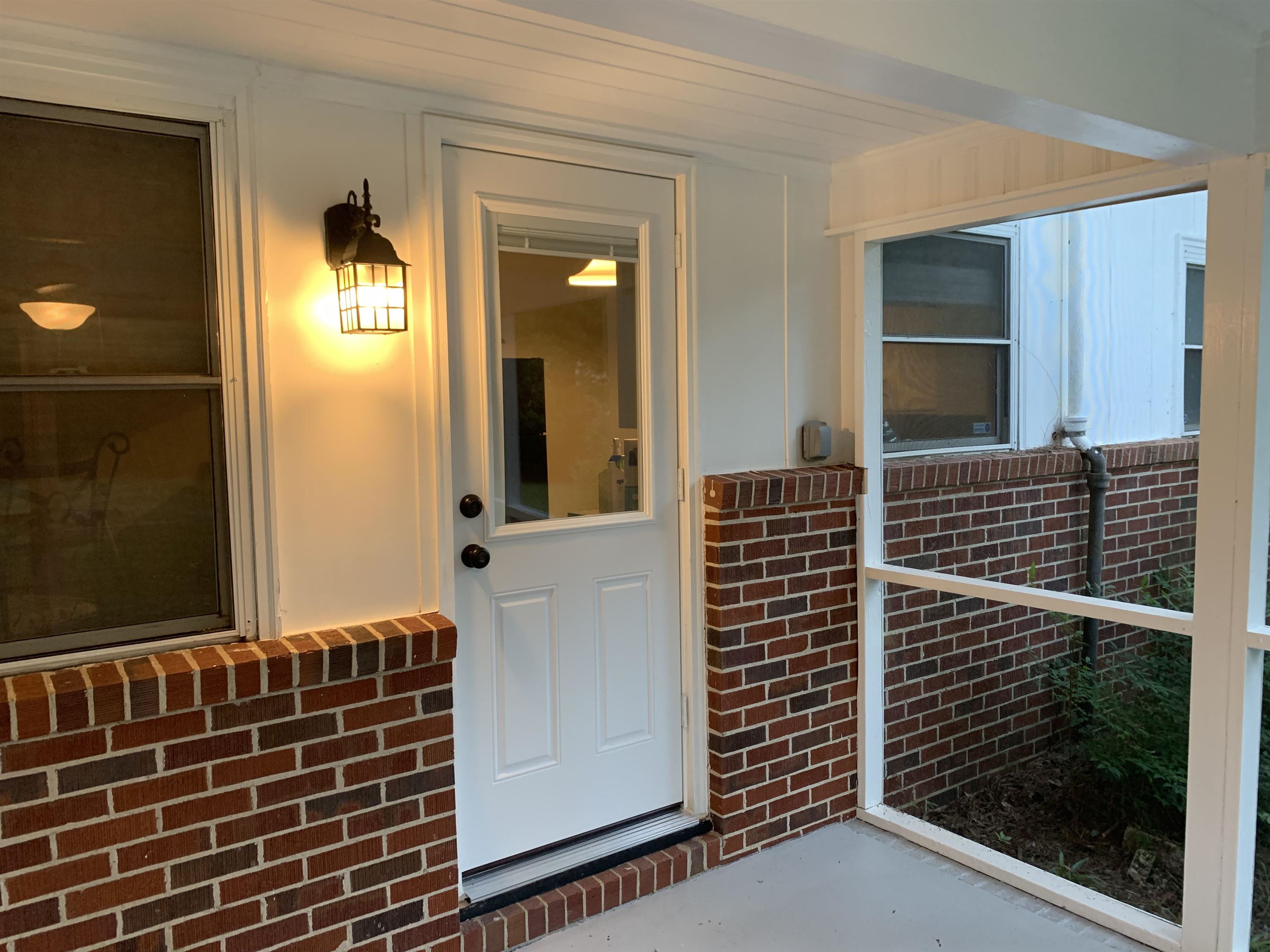 1830 Sharon Road Tallahassee, FL 32303 - Photo 10 of 36 Gallery Image 10