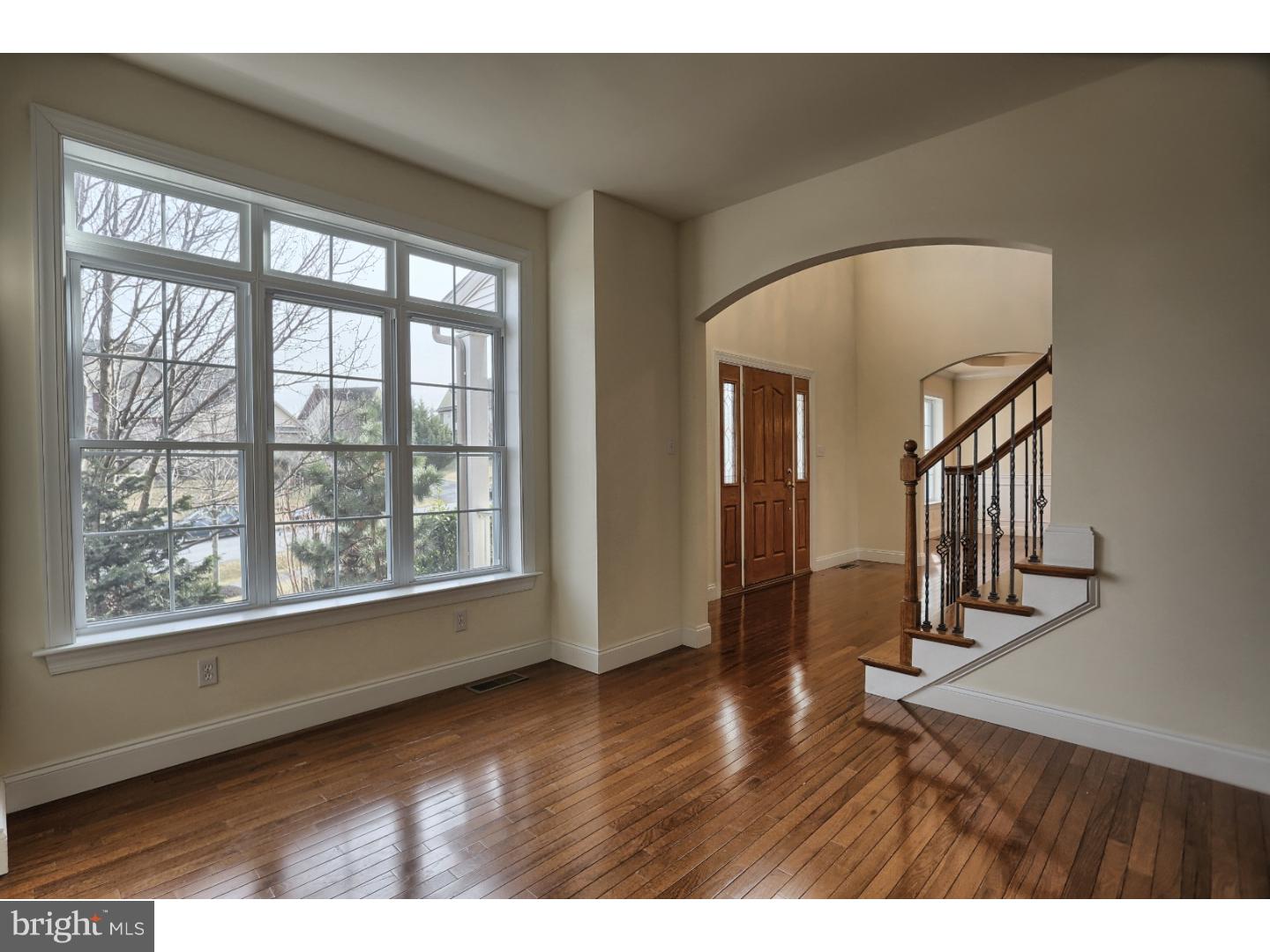 1300 Stone Ridge Road Sinking Spring, PA 19608 - Photo 9 of 25 Living Room