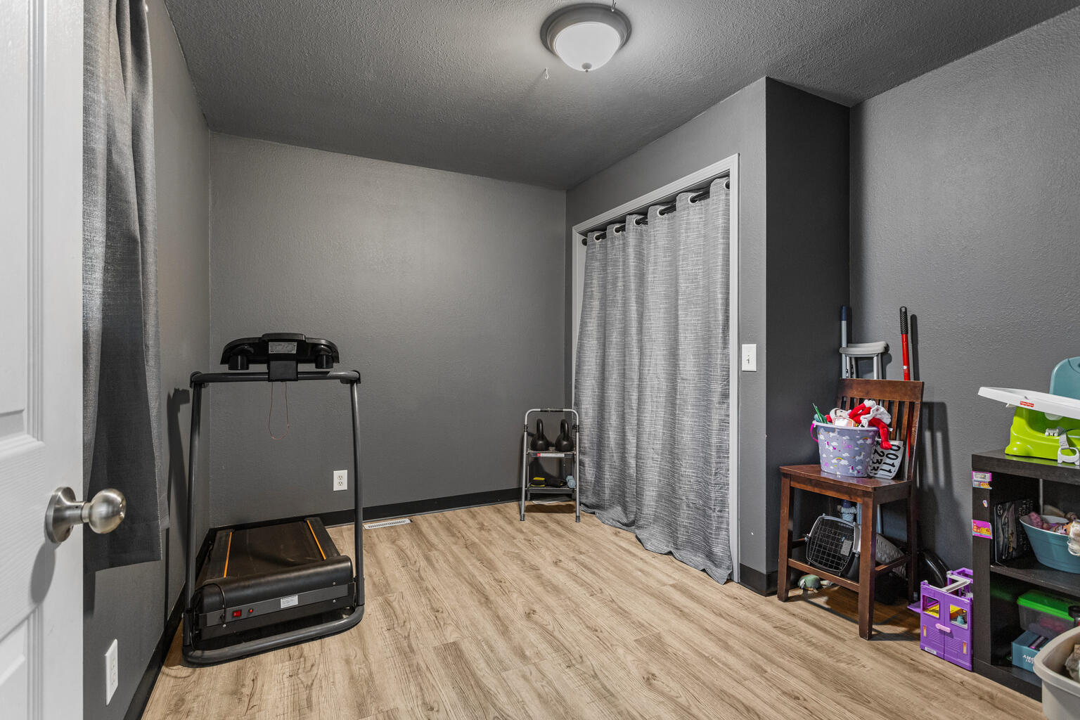 610 Roosevelt Road Philo, IL 61864 - Photo 10 of 32