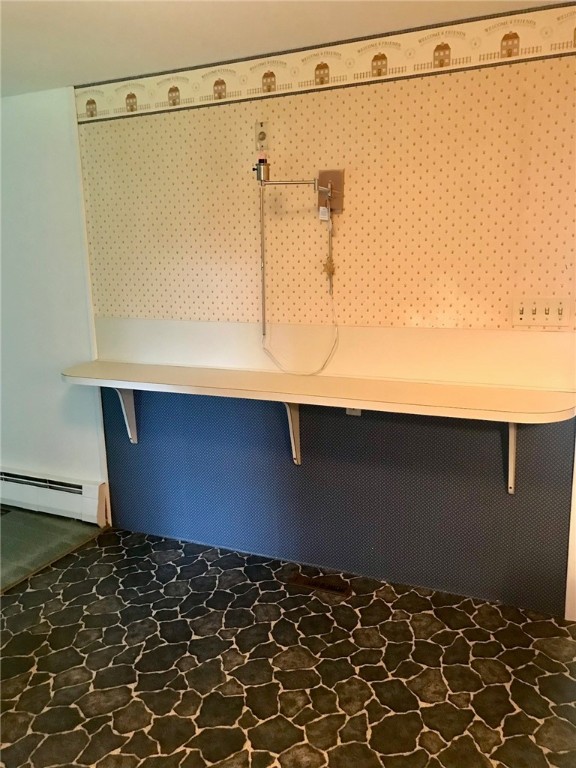 158 Alexander McGregor Road Pawtucket, RI 02861 - Photo 12 of 21 Gallery Image 12