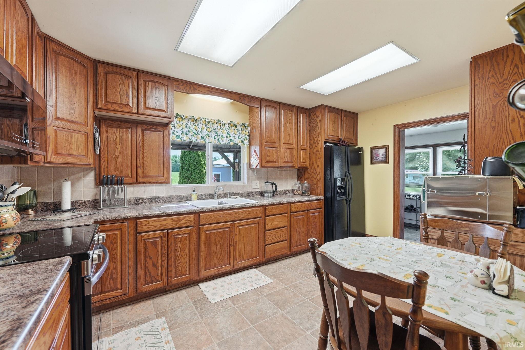 9060 Suter Road Plymouth, IN 46563 - Photo 4 of 40