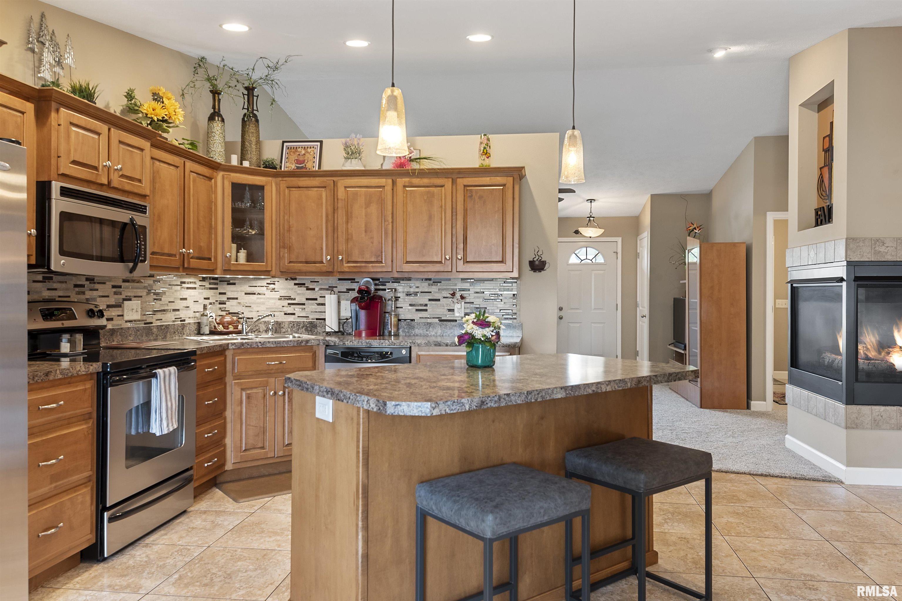 5304 Biltmore Drive Springfield, IL 62711 - Photo 11 of 41