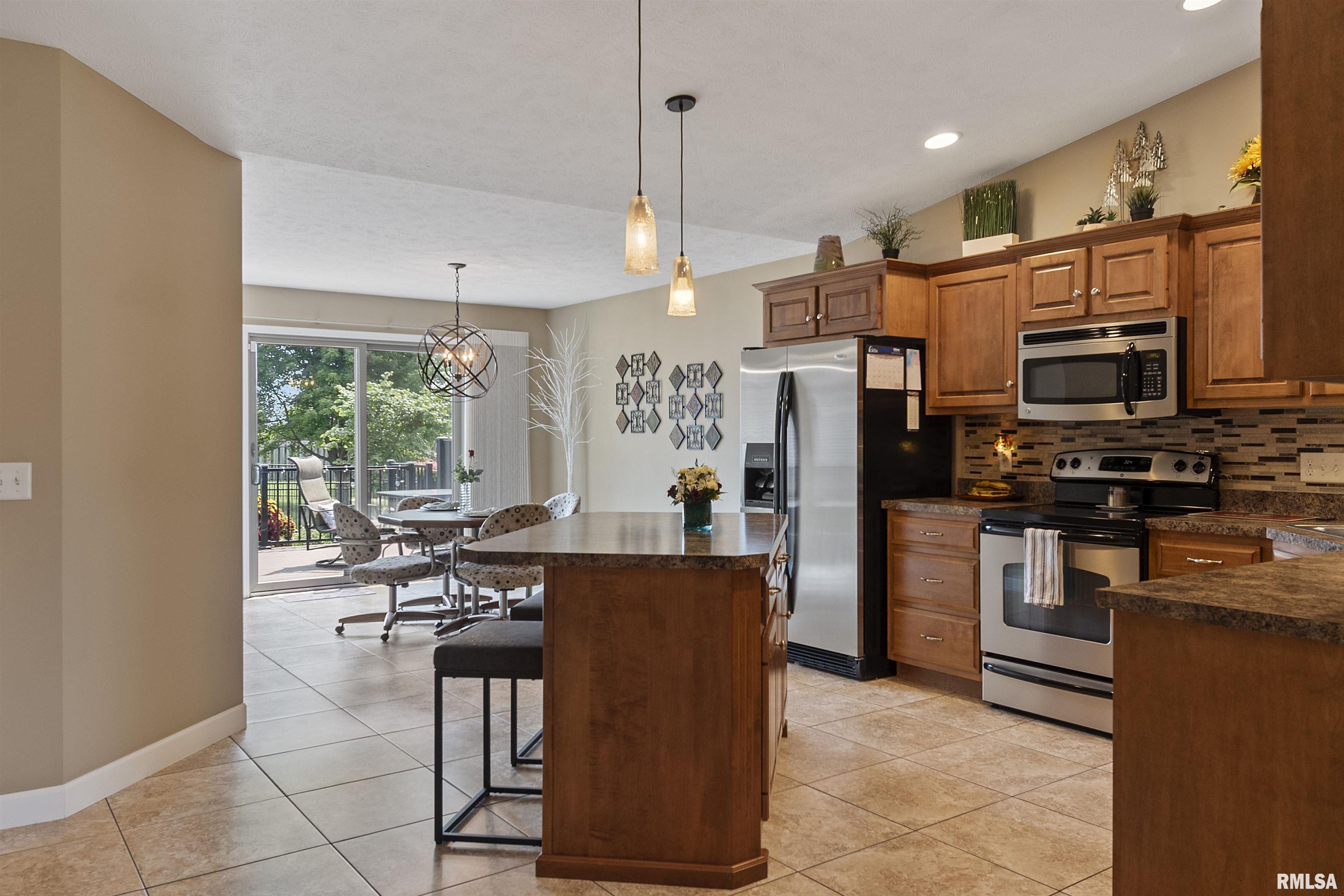 5304 Biltmore Drive Springfield, IL 62711 - Photo 9 of 41