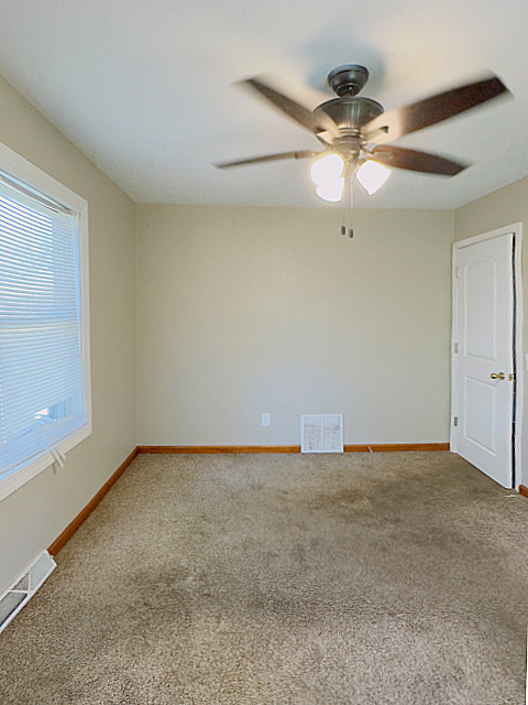 3218 Sherman Street Springfield, IL 62703 - Photo 12 of 17