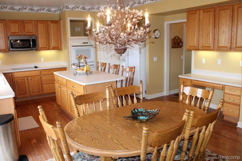 44561 Spring Hill Road Northville, MI 48168 - Photo 24 of 81 IMG_7408.jpg