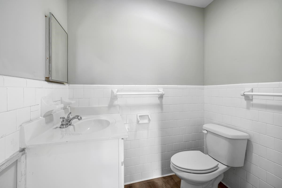 534 Ranch Road Clayton, NC 27520 - Photo 15 of 26 half bath