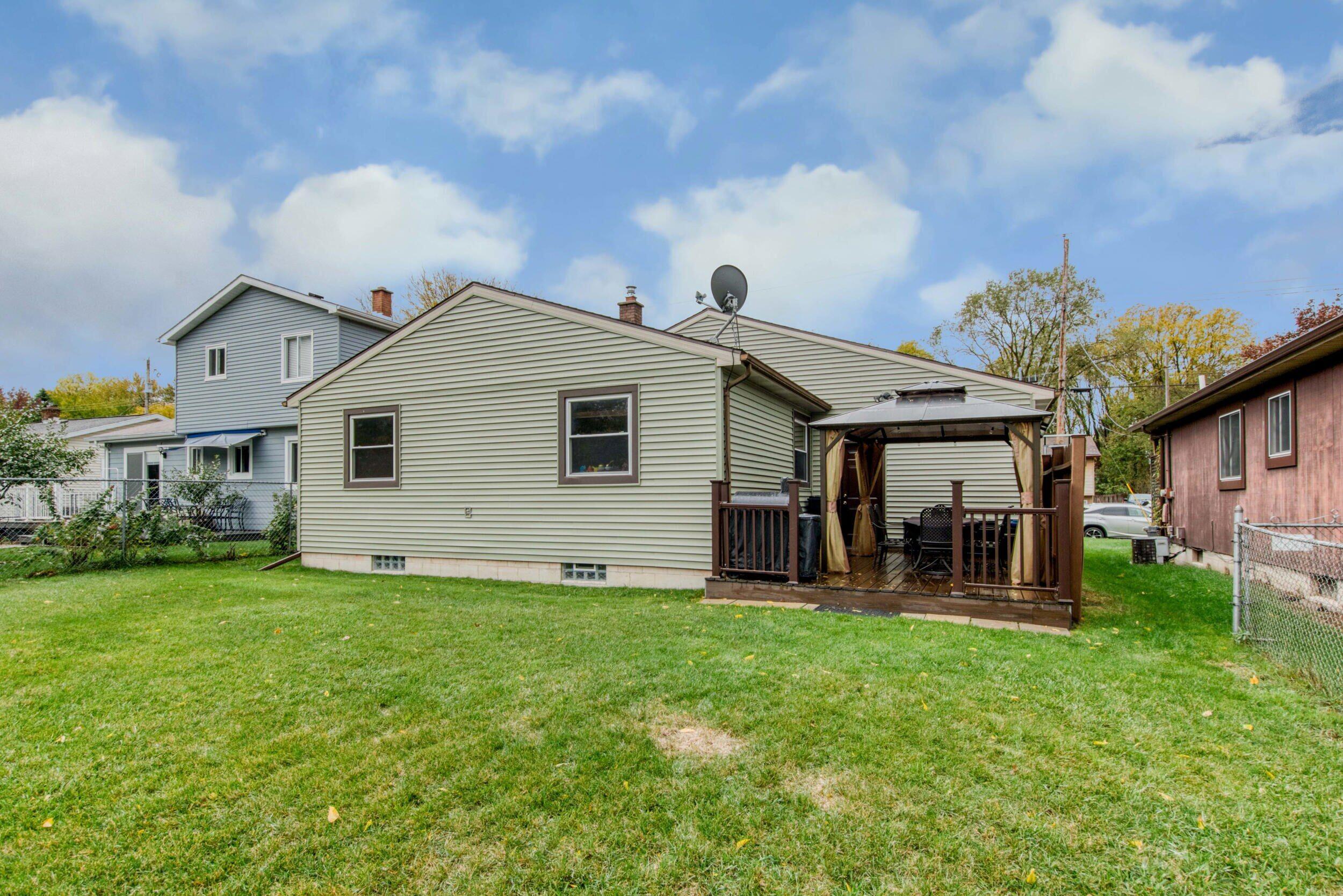 5751 Joshua Street Lansing, MI 48911 - Photo 26 of 30 joshua 5751-28