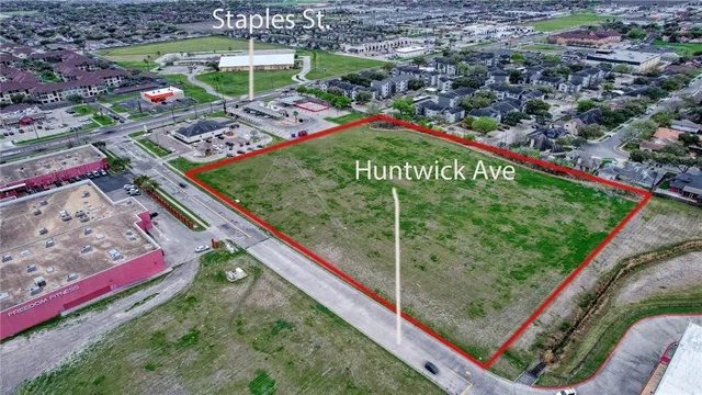 $2,500,000 | 5501 Huntwick Avenue, Corpus Christi, TX 78413