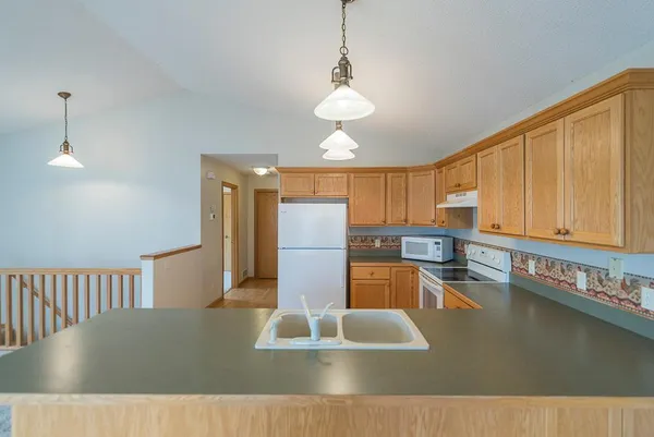 $299,900 | 1719 13th Avenue Northeast, Brainerd, MN 56401