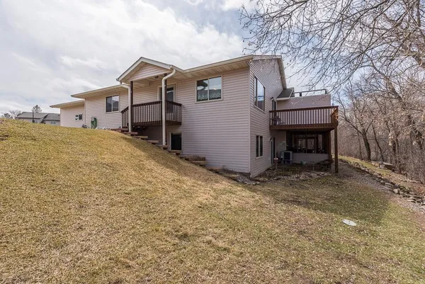 $299,900 | 1719 13th Avenue Northeast, Brainerd, MN 56401